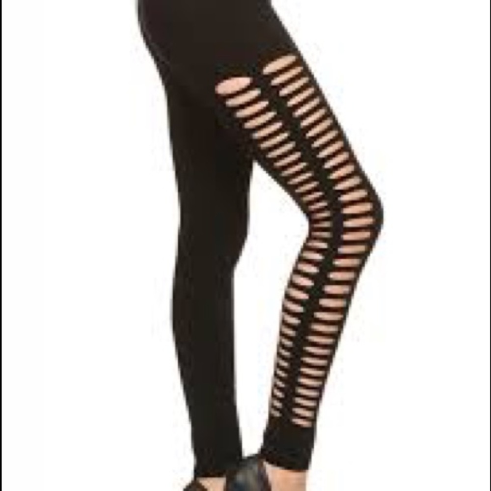 Cutout Leggings